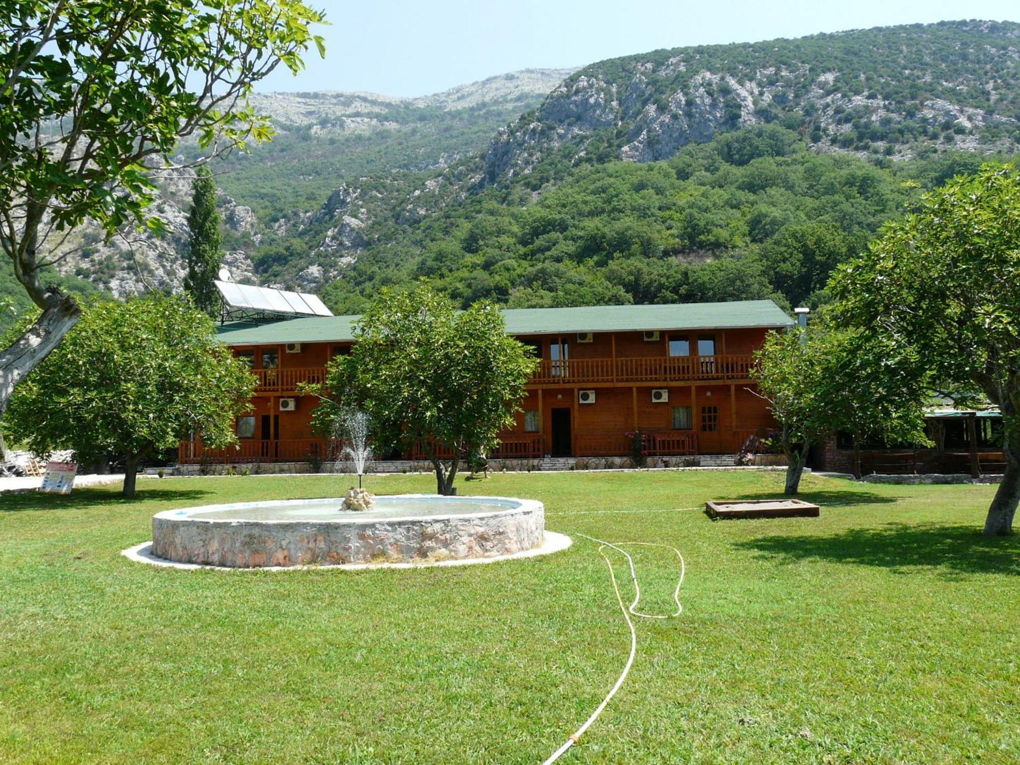 Guest House Jadran Pol Petrovac Kültér fotó